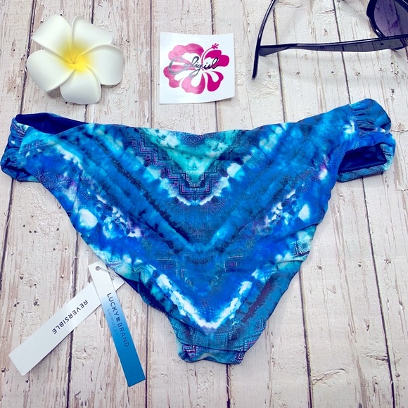 Lucky Geometric Bikini Bottoms - Picture 4 of 6